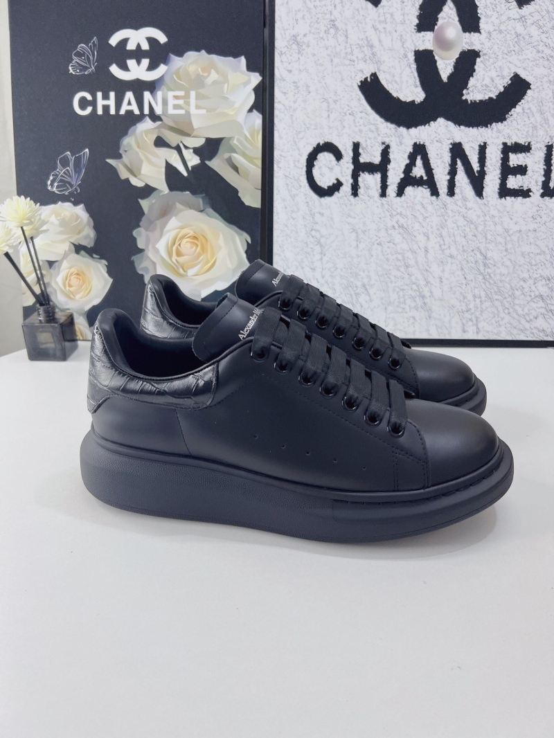 Alexander Mcqueen Casual Shoes